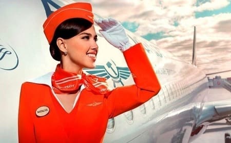 Air Hostess: आकाश में पूरे होते सुनहरे भविष के सपने