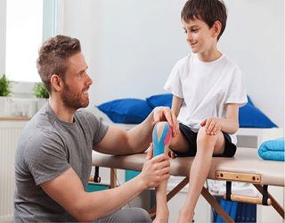 Physiotherapy: स्वस्थ रोजगार की नयी राह..