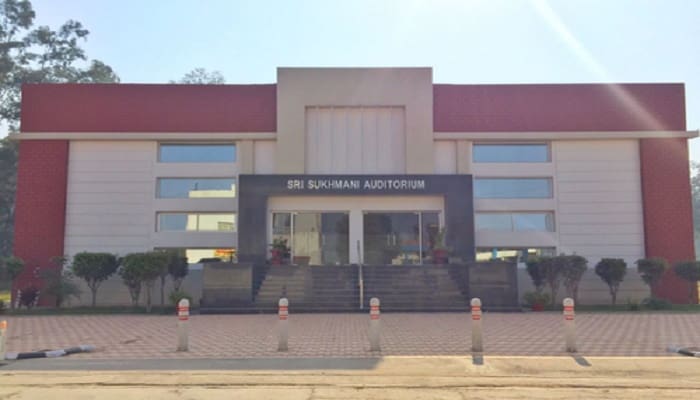 Sri Sukhmani Dental College Derabassi