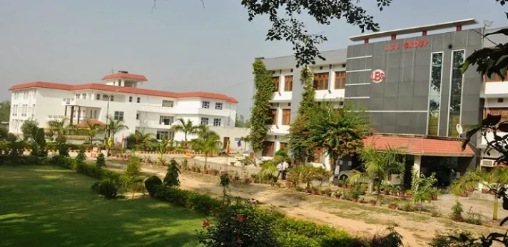Lal Bahadur Shastri Ayurvedic College