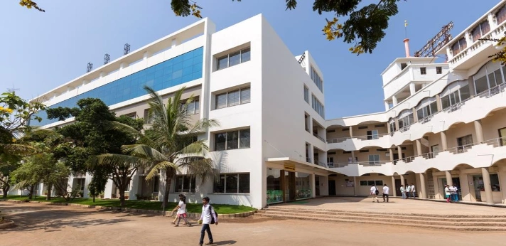 Annasaheb Dange Ayurved College