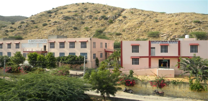 Rajasthan Unani Medical College Jaipur..