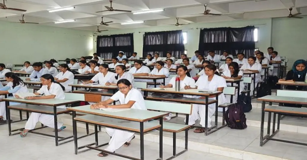 Modern Dental College Indore Classroom