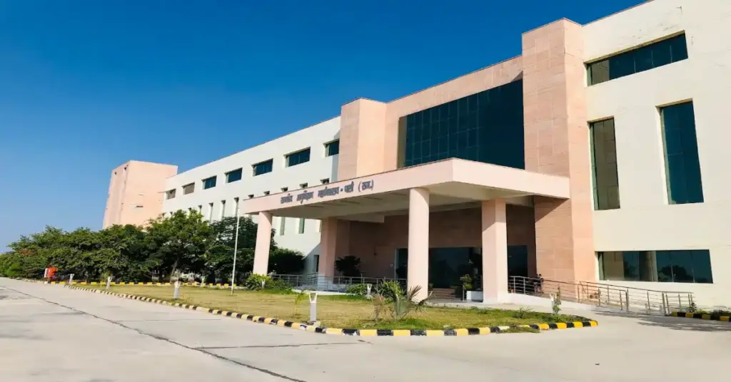 Government Medical College Pali Building