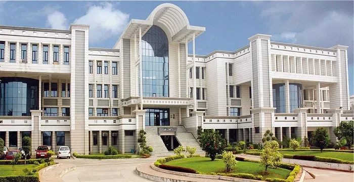 Manav Rachna University Faridabad 2024-25: Fees, Cutoff, Courses