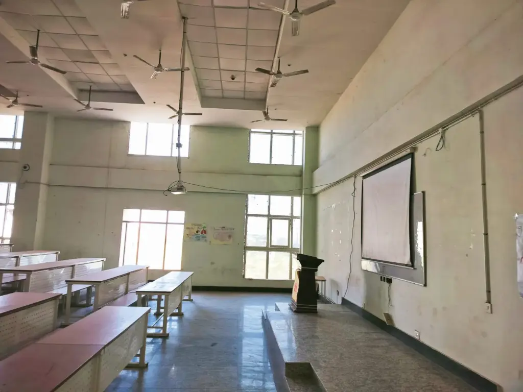 Government Medical College Churu Class room