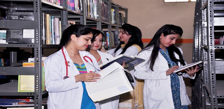 Hapur Rama Medical College Students
