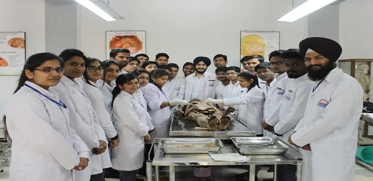 varun arjun medical college students