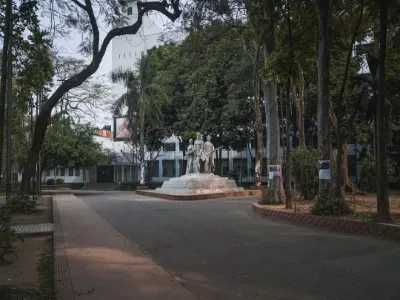 Dhaka University campus