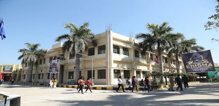 Bhojia Dental College Nalagarh .