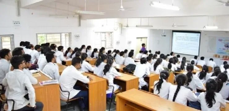 GMC Srinagar Class Room