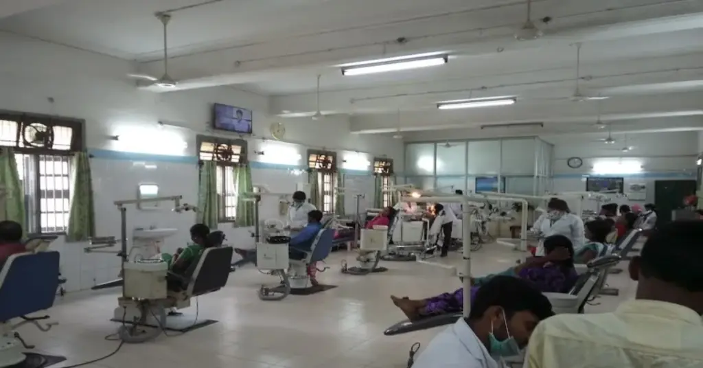 Government Dental College Bangalore Classes