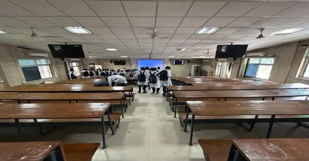 Jawaharlal Nehru Medical College Ajmer Classroom