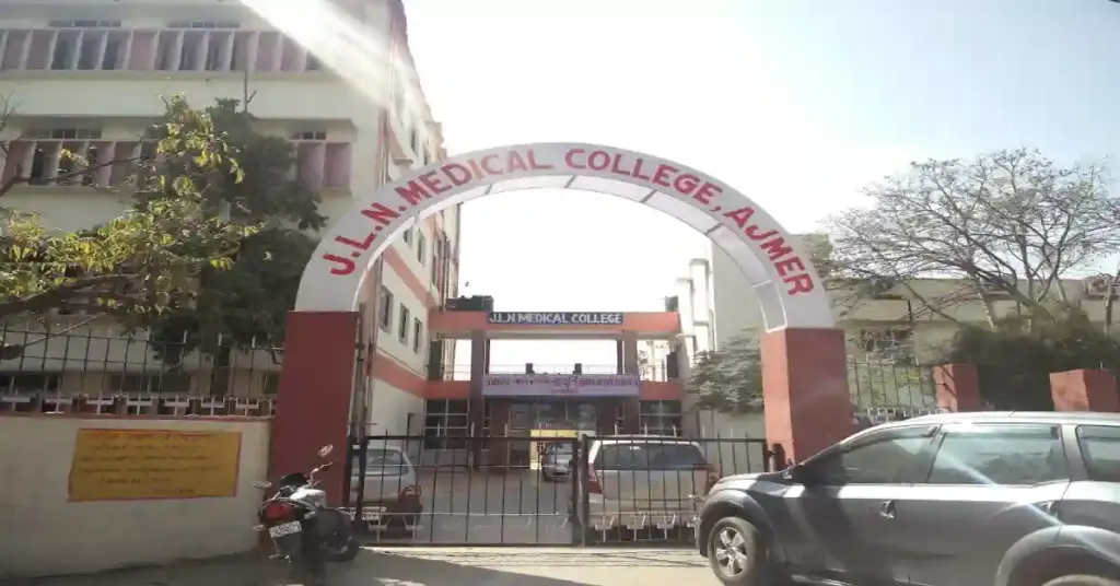 Jawaharlal Nehru Medical College Ajmer Main Gate