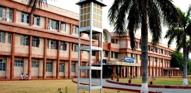 Jolly Grant Hospital Dehradun College