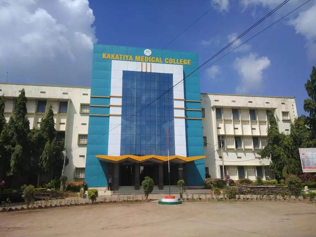Kakatiya Medical College Warangal 1