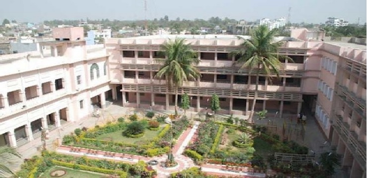 Sarojini Naidu Medical College Agra
