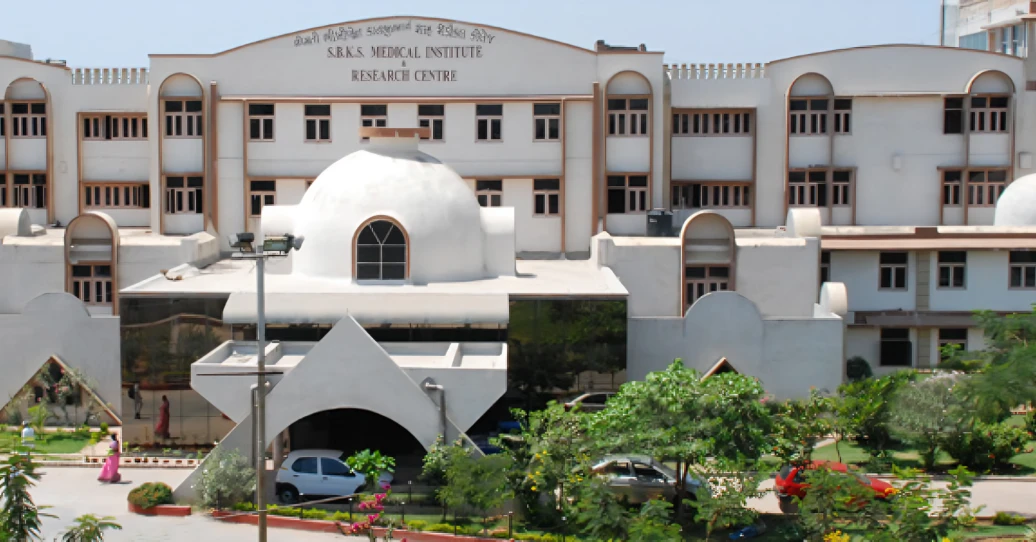 Smt BK Shah Medical Institute & Research Centre Vadodara