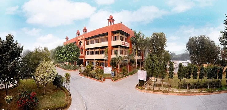 Sri Guru Ram Das Medical College Amritsar Campus