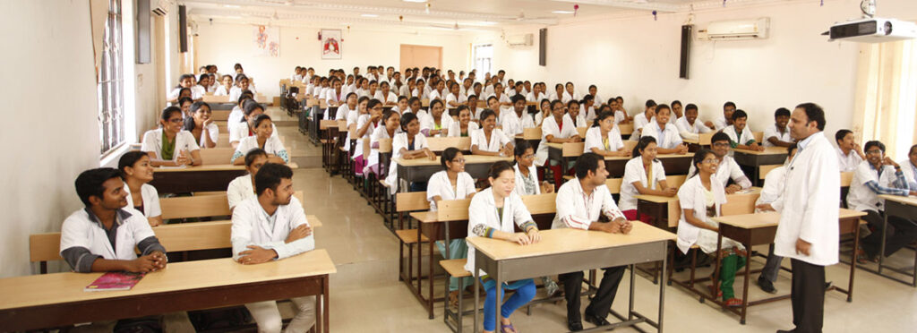 Sri Lakshmi Narayana Institute of Medical Sciences Puducherry Classroom