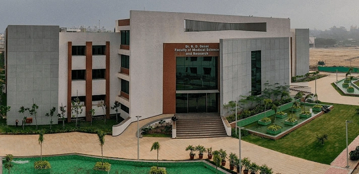 Nadiad Dental College .