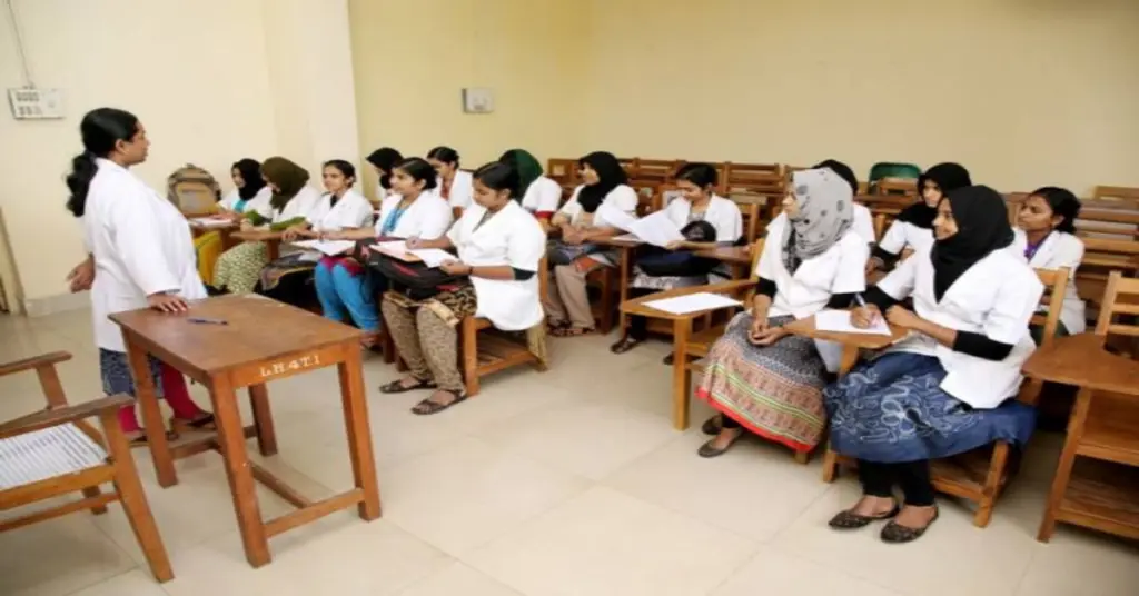 Govt Dental College Kozhikode Classes
