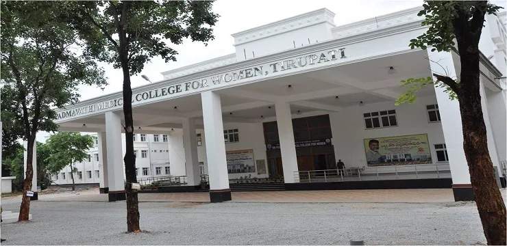 Sri Padmavathi Medical College Tirupati jpg