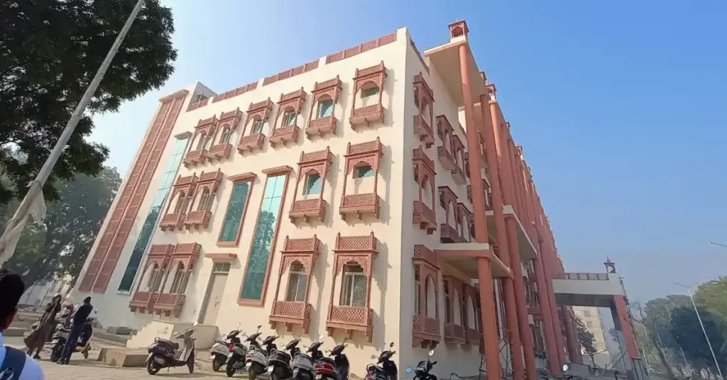 Government Medical College, Alwar Building