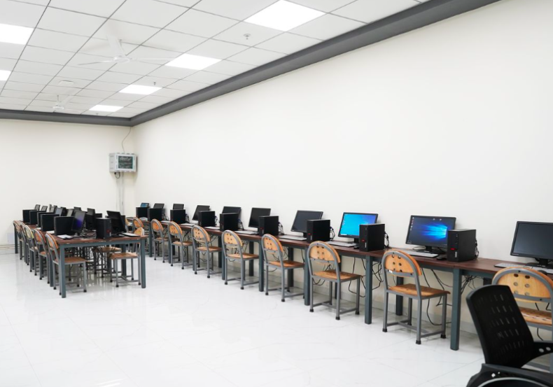 NIMS Greater Noida Computer Lab