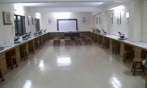 Popular Medical College Laboratory