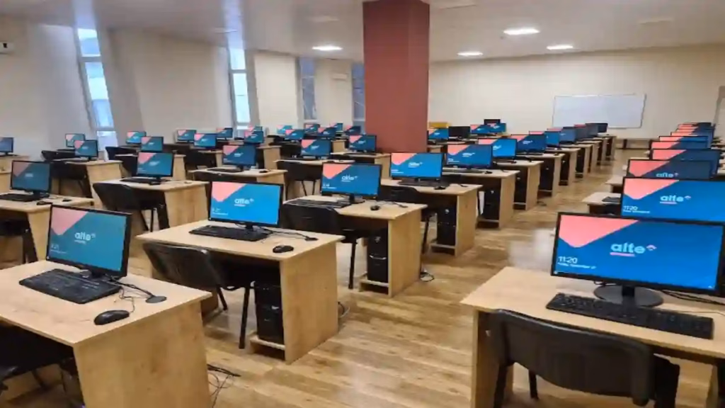 Alte University Computer Class