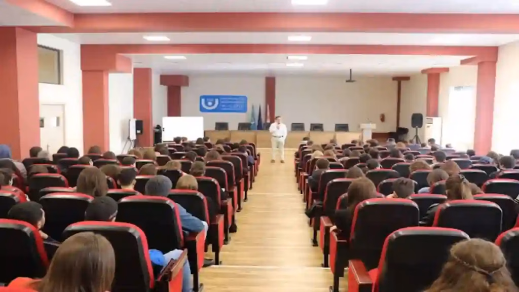 Alte University Conference Hall