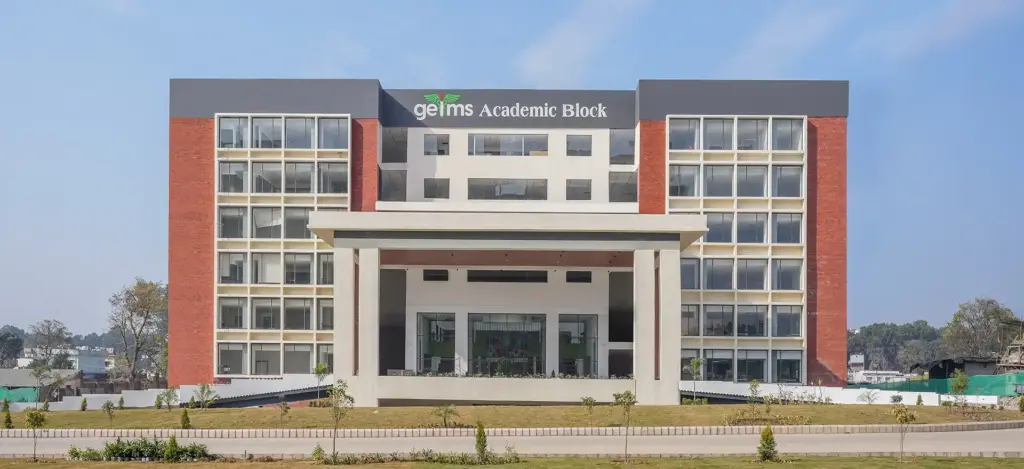 Graphic Era Institute of Medical Sciences Academic Block