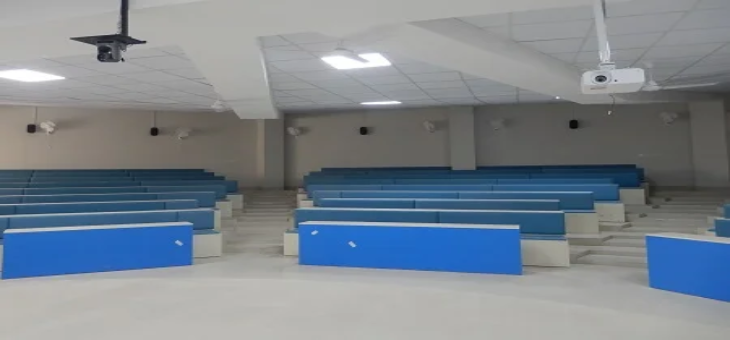 KMC Medical College Maharajganj Classroom