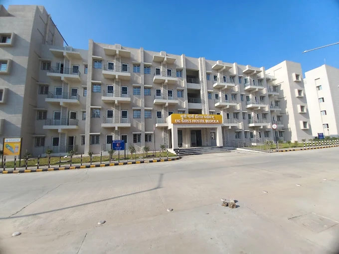 Virendra Kumar Sakhlecha Government Medical College Neemuch building 1