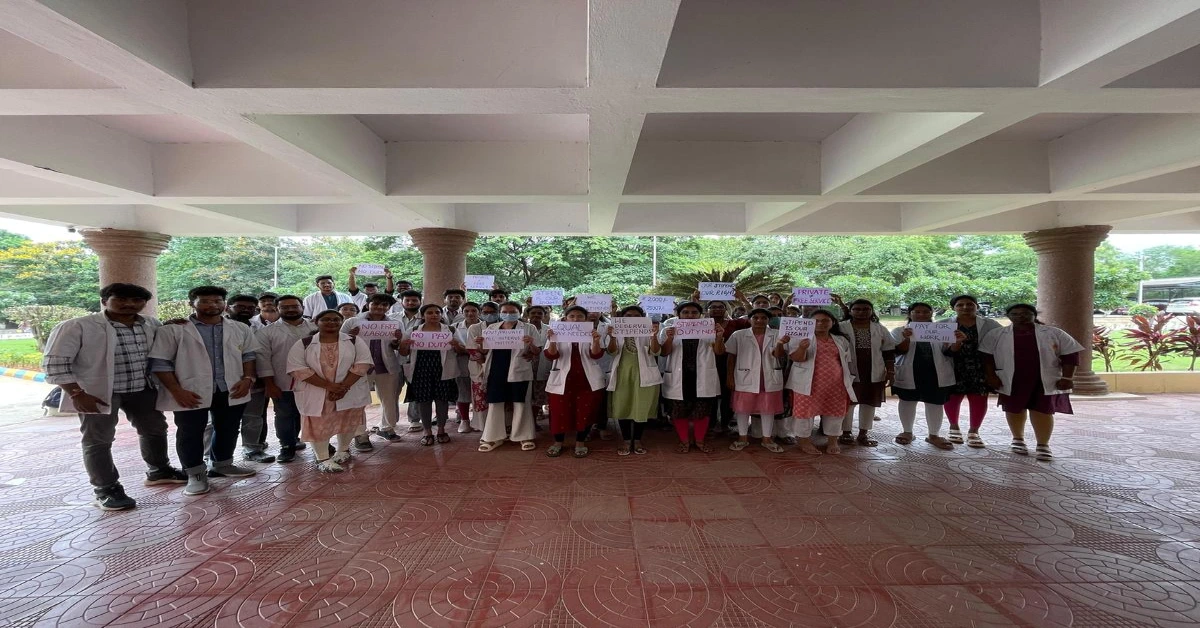 MBBS Interns in Telangana Expose ₹25,000 Stipend Scam in Private Colleges